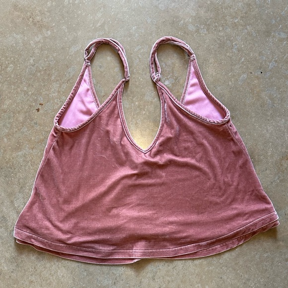 Tobi Pink Velvet Flowy Tank - Picture 2 of 6